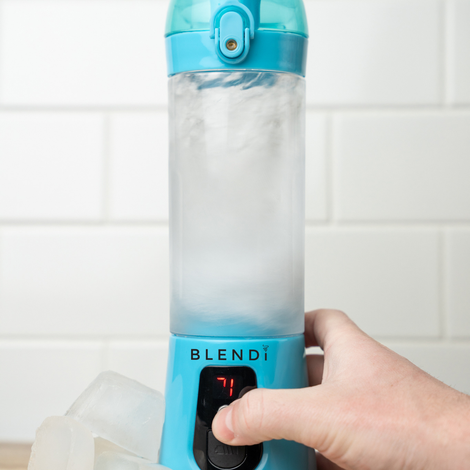Pro+ Ice Crushing Portable Blender (17oz)